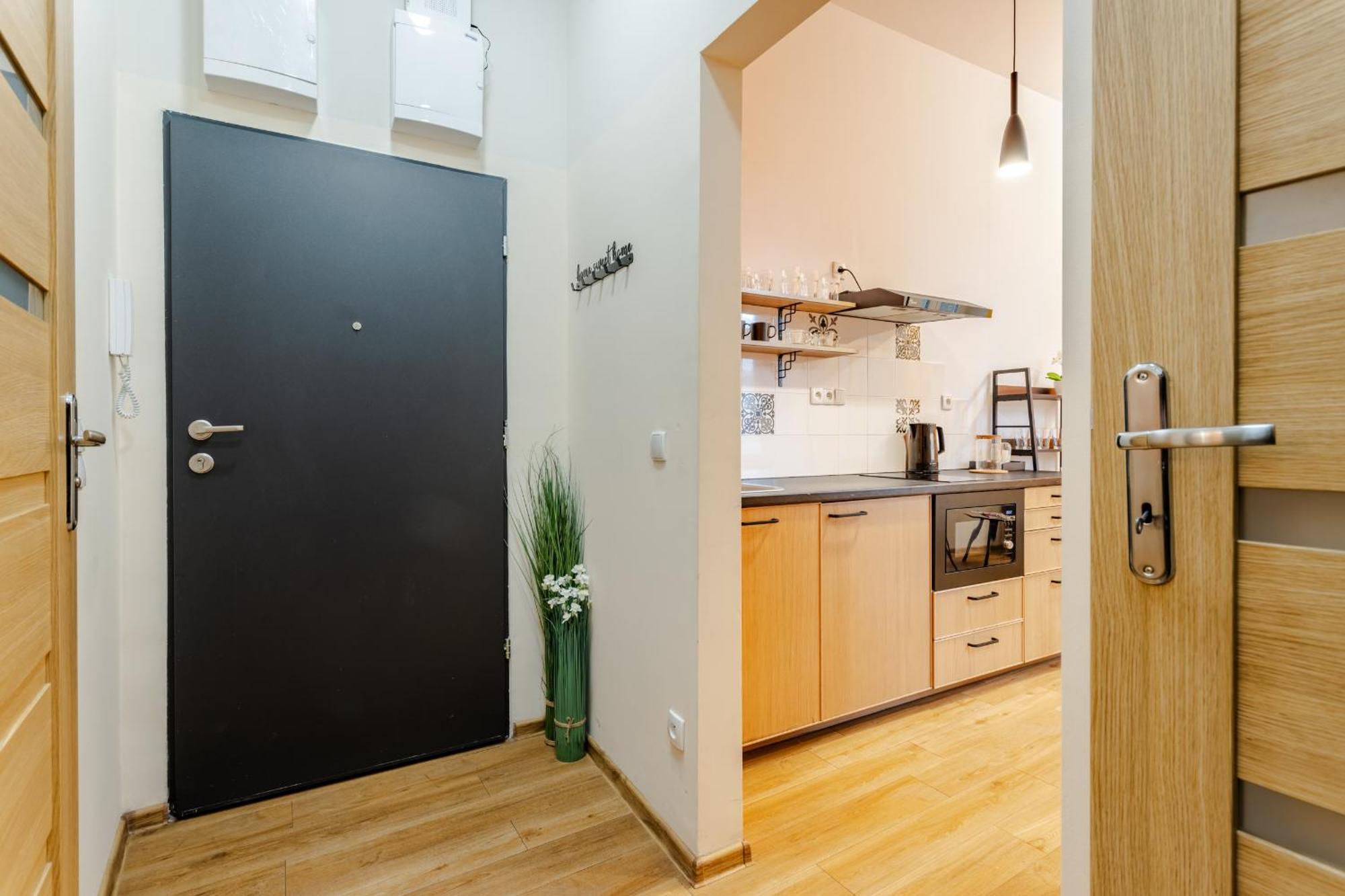 Apartament Fair Targi Dworzec Poznan Gasiorowskich Εξωτερικό φωτογραφία